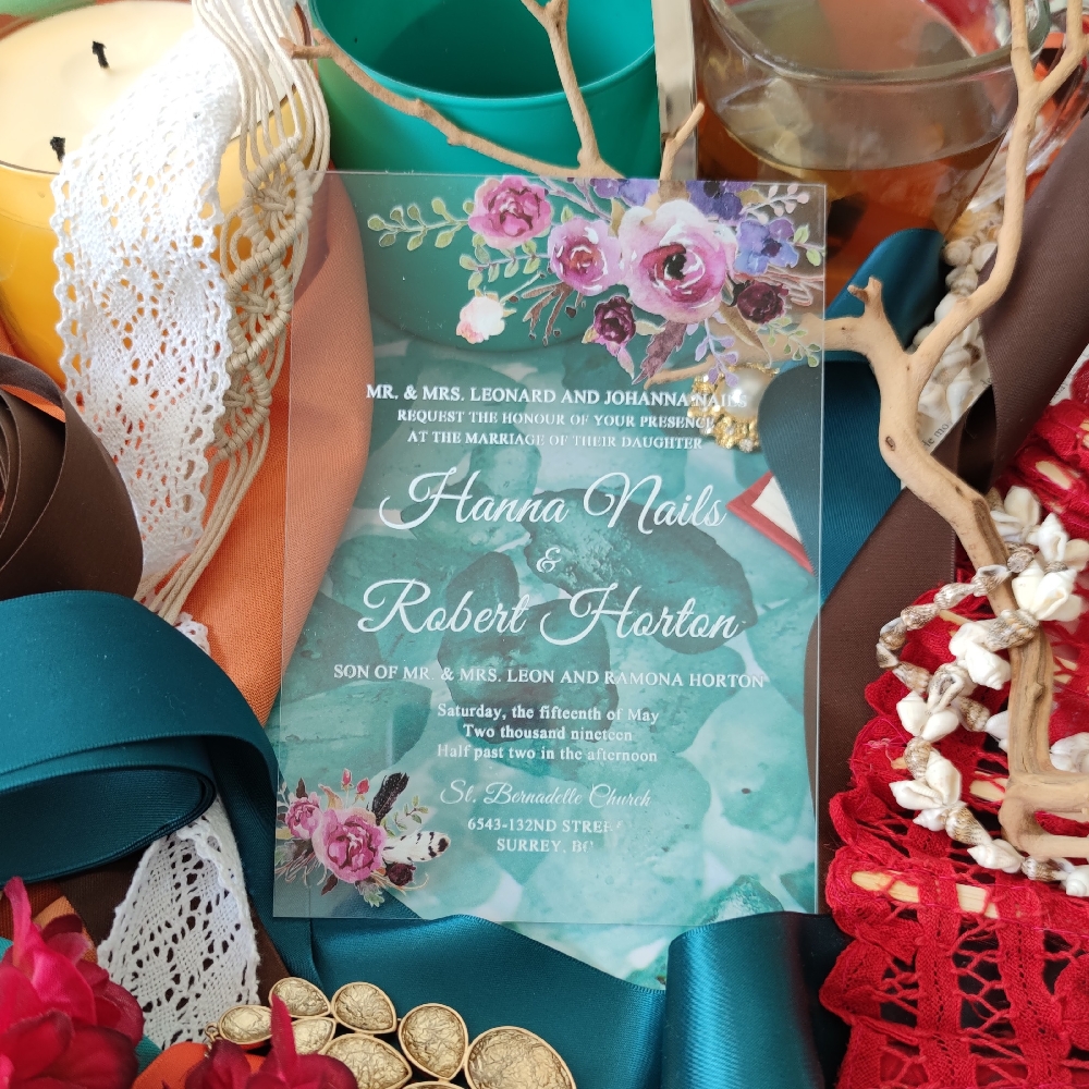 Acrylic invitations have really risen in popularity with good reason. They are elegant and unique. At Stephita we offer the best pricing for acrylic invitations without sacrificing on quality.