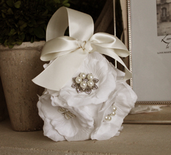 Stephita Wedding Invitations Posts Google Wedding Invitation 1602 White Gold Cream Lace