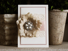 Invitation 756: White Gold, Blush Pearl, Cream Smooth, English Presto, High Tower, Blush Ribbon, Brooch/Buckle T, Flower Color Champagne