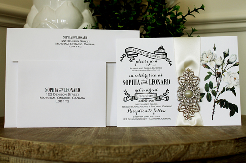 Invitation 1331: White Smooth, Antique Ribbon, Brooch/Buckle Q, Metal Filigree F4 - Silver